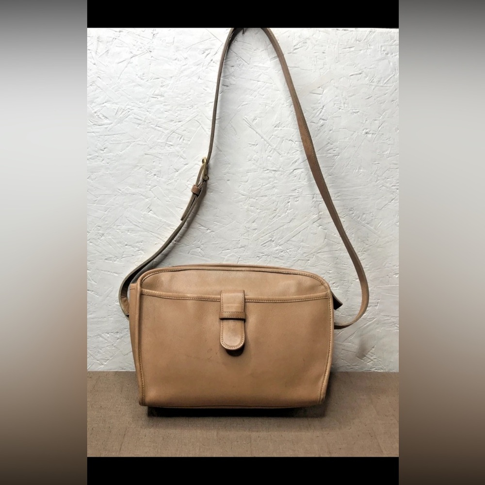 Vintage Made in USA Coach Brighton Shoulder Bag Crossbody Tan Leather w/ Hangtag